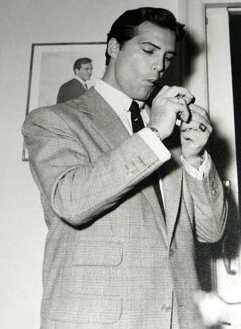 Photograph, Suit, Snapshot, Forehead, Formal wear, White-collar worker, Photography, Tie, Black-and-white, Style, 