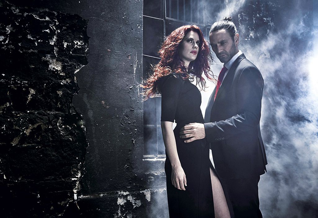 Coat, Suit, Formal wear, Dress, Love, Fictional character, Flash photography, Romance, Movie, Tuxedo, 