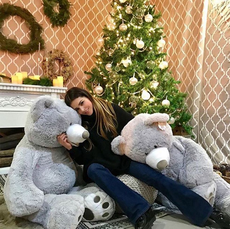 Stuffed toy, Christmas tree, Teddy bear, Plush, Tree, Interaction, Christmas, Fur, Christmas eve, Sitting, 