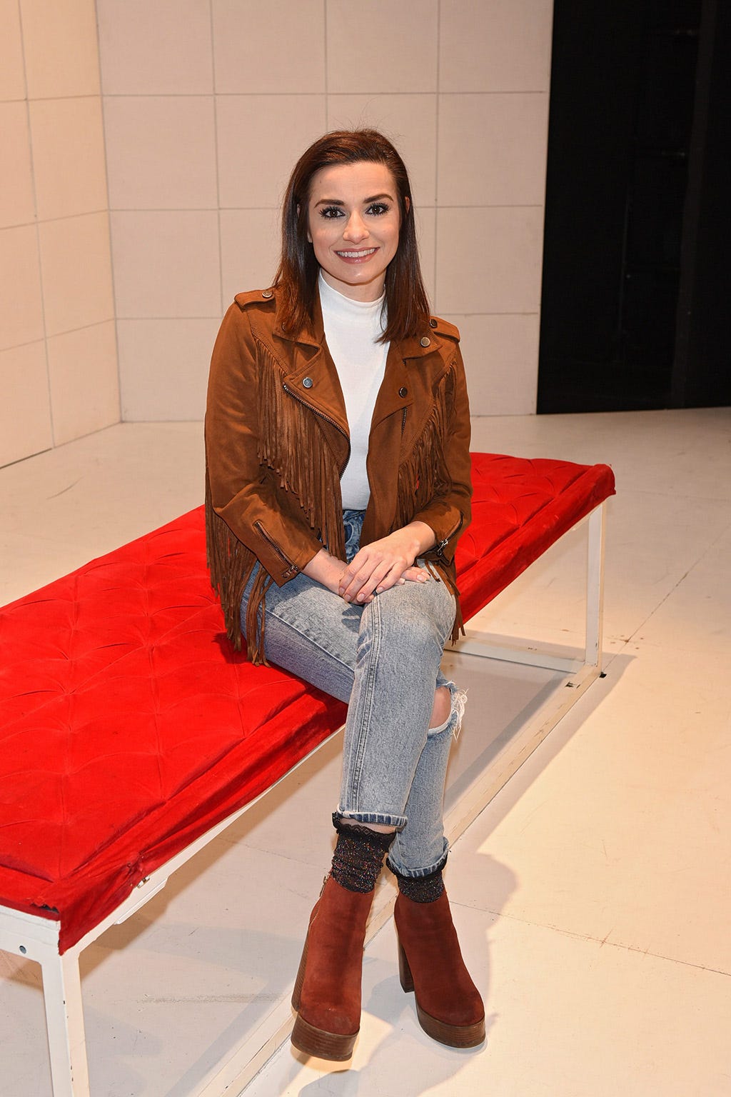 Clothing, Textile, Denim, Jeans, Sitting, Boot, Style, Knee, Fashion, Street fashion, 