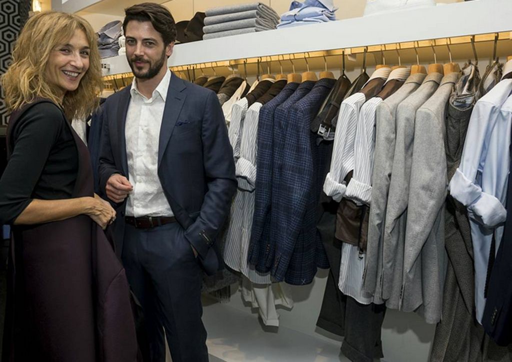 Textile, Dress shirt, Clothes hanger, Coat, Suit trousers, Fashion, Blazer, Beard, Facial hair, Moustache, 