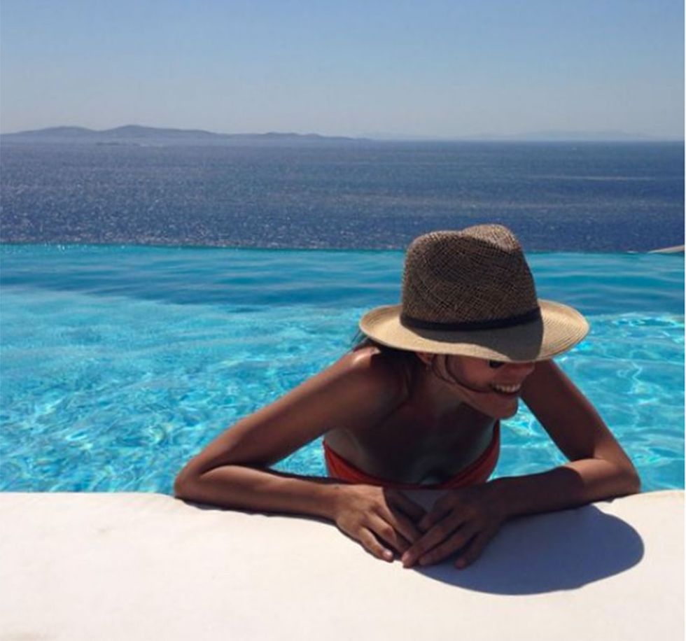 Vacation, Turquoise, Sea, Sky, Beauty, Sun hat, Summer, Azure, Hat, Leisure, 