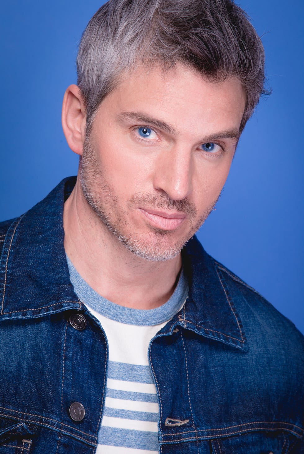 Clothing, Ear, Blue, Lip, Cheek, Hairstyle, Chin, Denim, Facial hair, Collar, Clothing, Ear, Blue, Lip, Cheek, Hairstyle, Chin, Denim, Facial hair, Collar,
