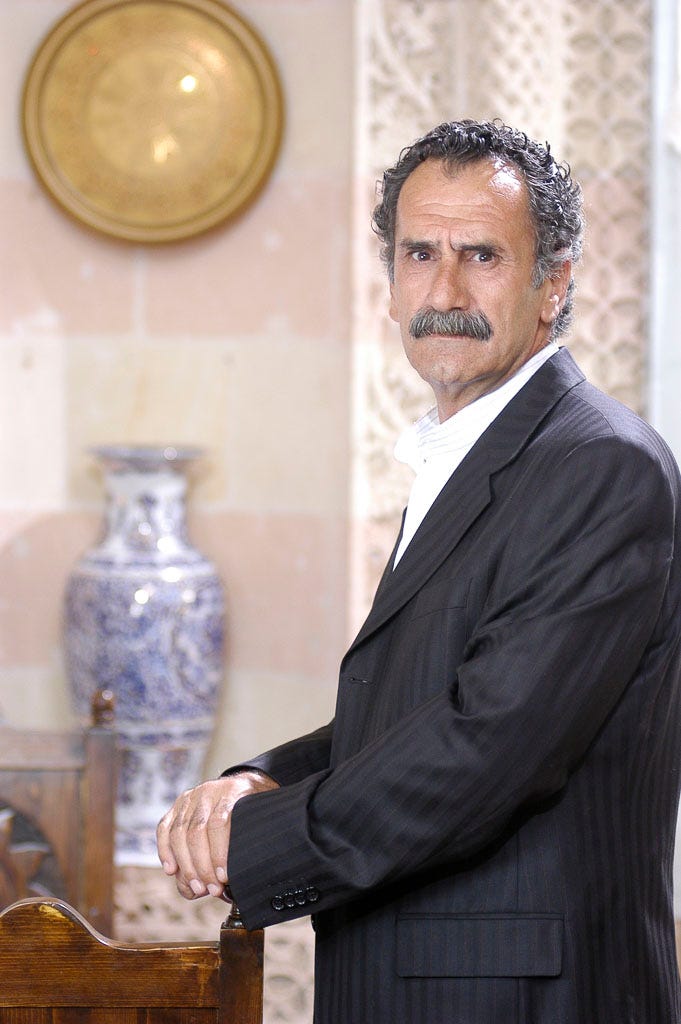 Suit, Formal wear, Businessperson, Tuxedo, White-collar worker, 