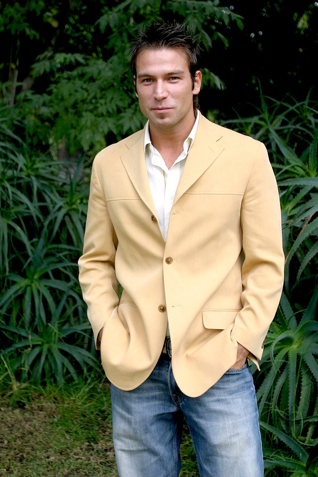 Clothing, Green, Collar, Sleeve, Trousers, Denim, Jeans, Textile, Shirt, Standing, 
