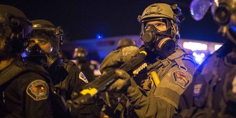 Personal protective equipment, Headgear, Space, Mask, Air gun, Military person, Crew, Law enforcement, Troop, Gun barrel, 