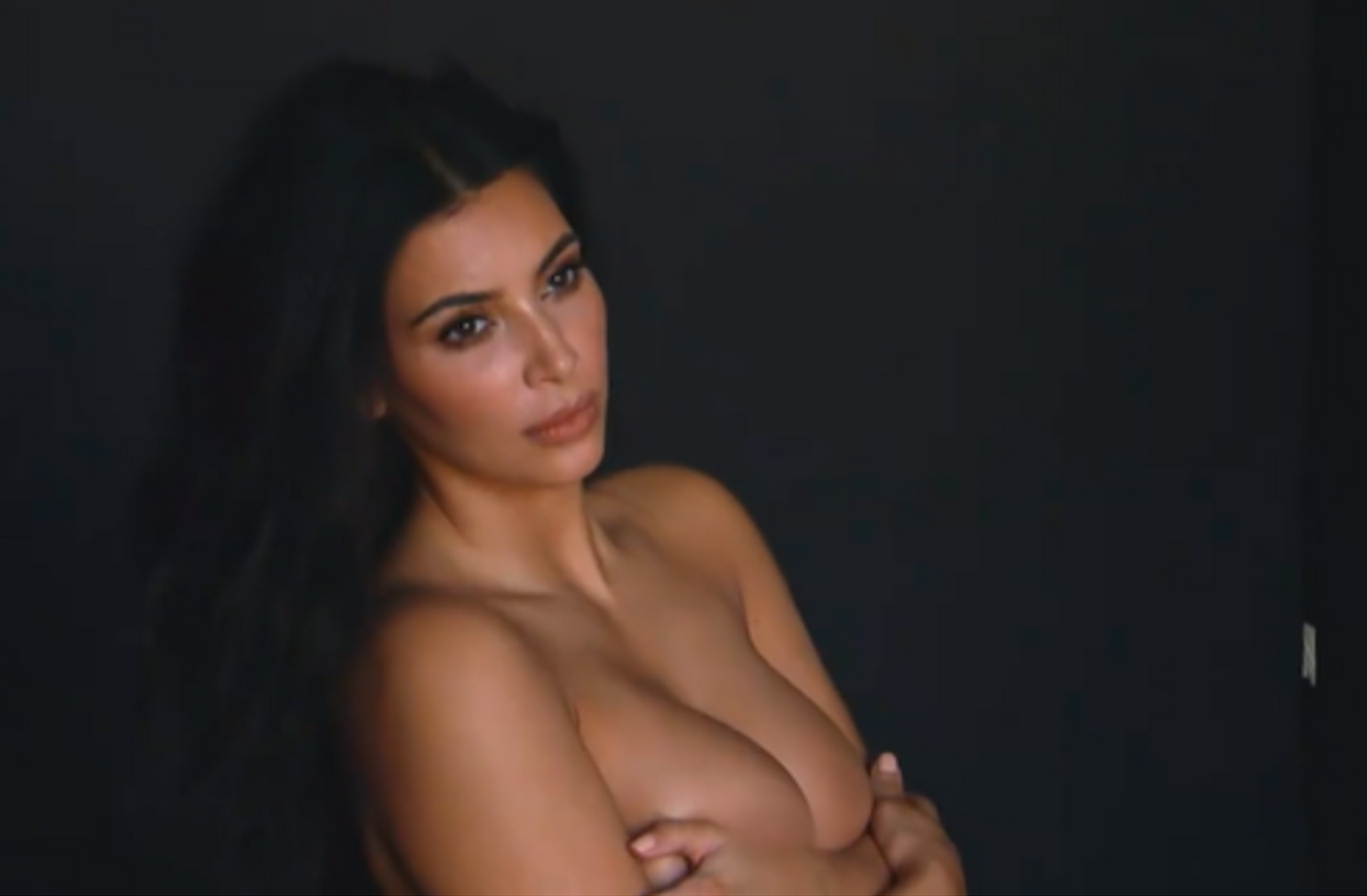Kim Kardashian West nude photos