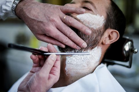 What Not To Do While In The Barber Chair Grooming Advice