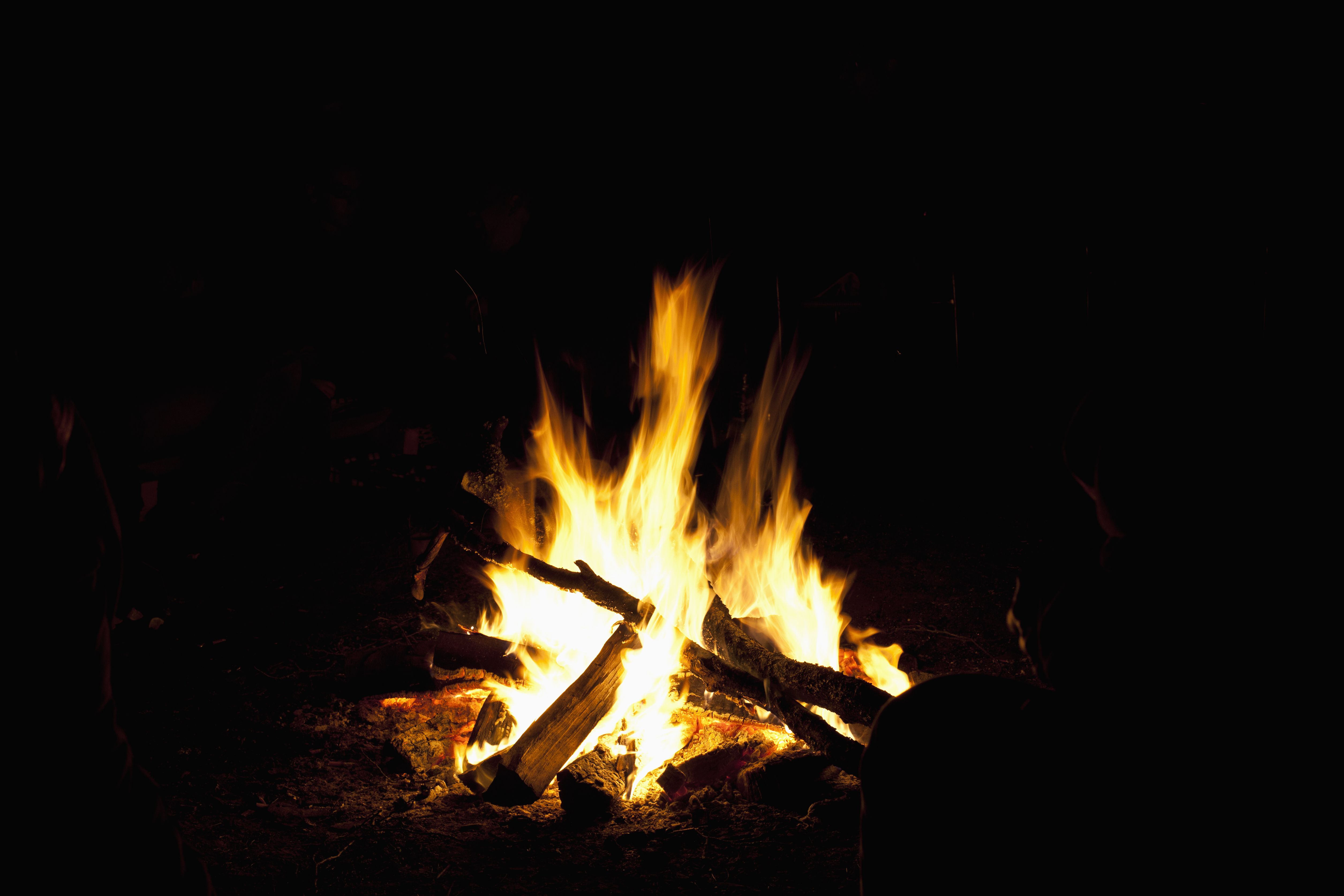 How To Build A Fire Pit Easily In 8 Steps, Starting A Fire In A Fire Pit