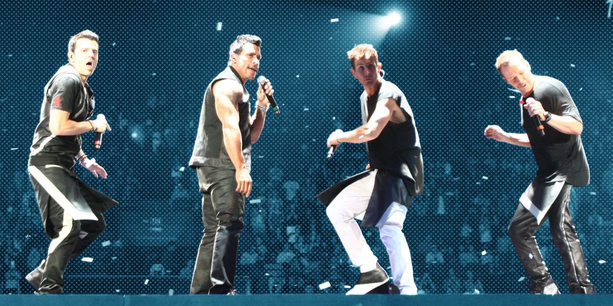 New Kids on the Block Reunion Concert Dave Holmes Recaps a NKOTB Show