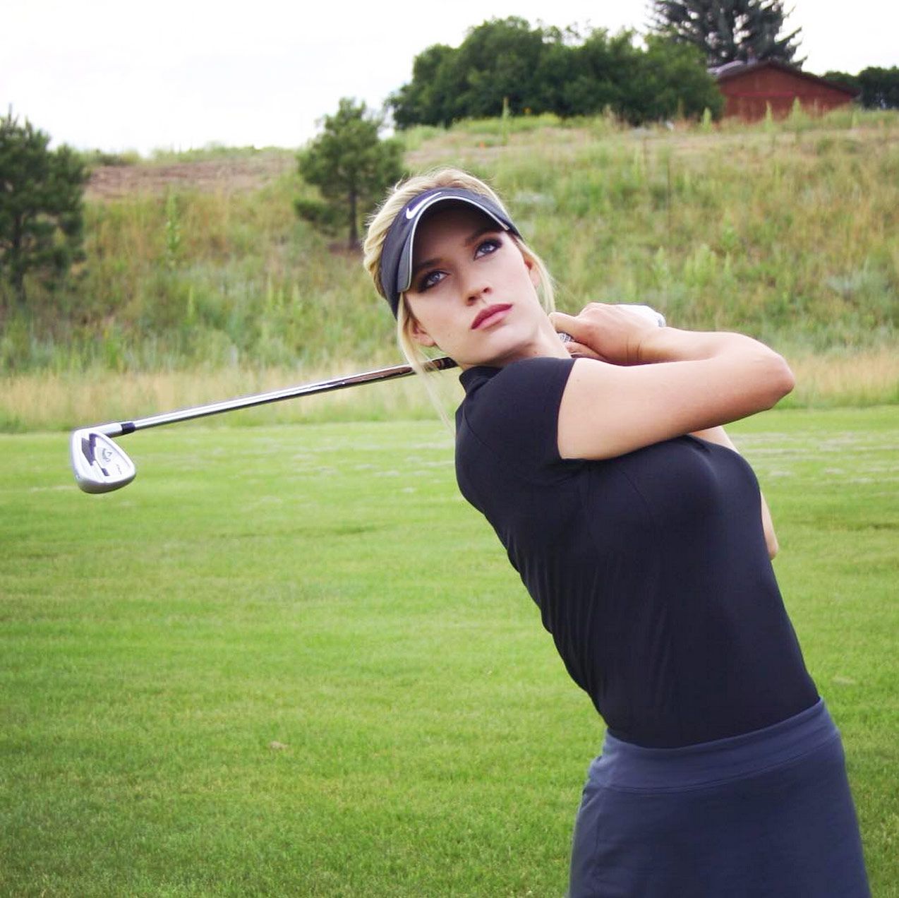 Paige Spiranac Golfer / 40 Stunning Photos Of Golf Star Paige Spiranac ...