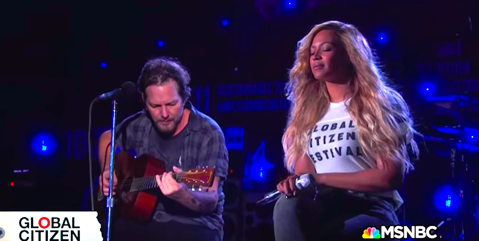 Eddie Vedder And Beyonce Redemption Song Cover At Global Citizen Festival