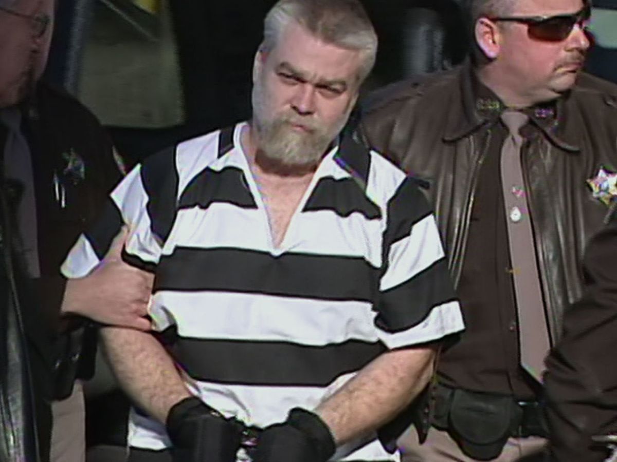 Full Story of Wisconsin Inmate Confessing to Steven Avery's Case in 'Making  a Murderer