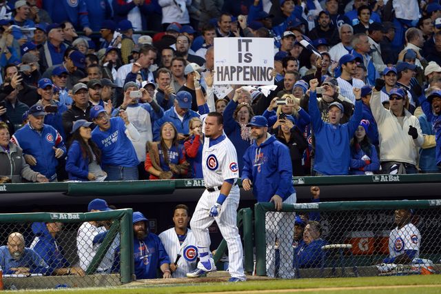 Kyle Schwarber Home Run Ball - Cubs Remove Ball From Scoreboard