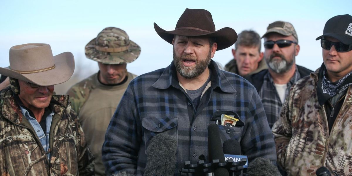 Oregon Governor Calls for Federal Government to Get Rid of the Militia