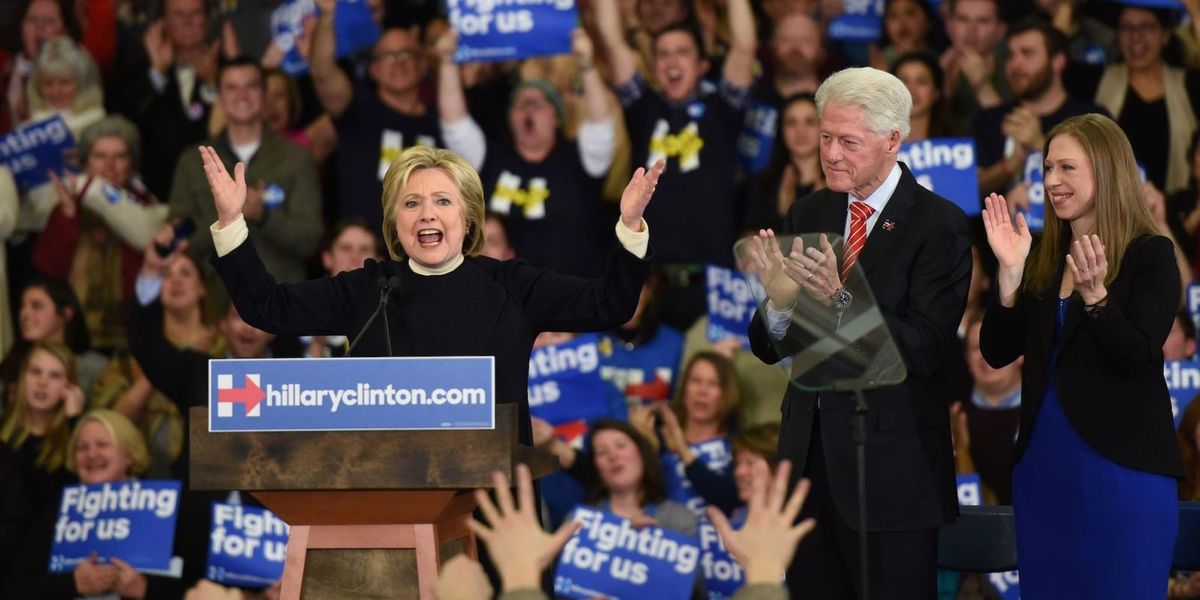 Hillary Clinton Superdelegates Clinton Holds Big Delegate Lead Over Bernie Sanders 