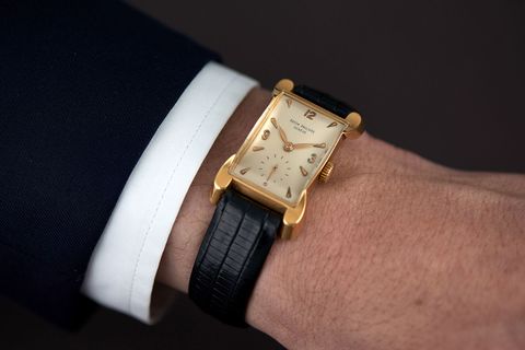 Brown, Product, Wrist, Watch, Analog watch, Fashion accessory, Watch accessory, Fashion, Metal, Black, 