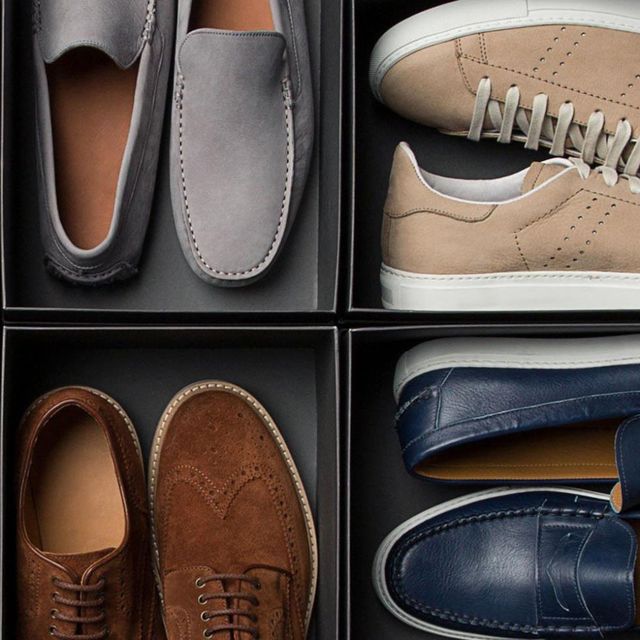 Footwear, Brown, Product, Shoe, Tan, Font, Fashion, Black, Beige, Leather, 