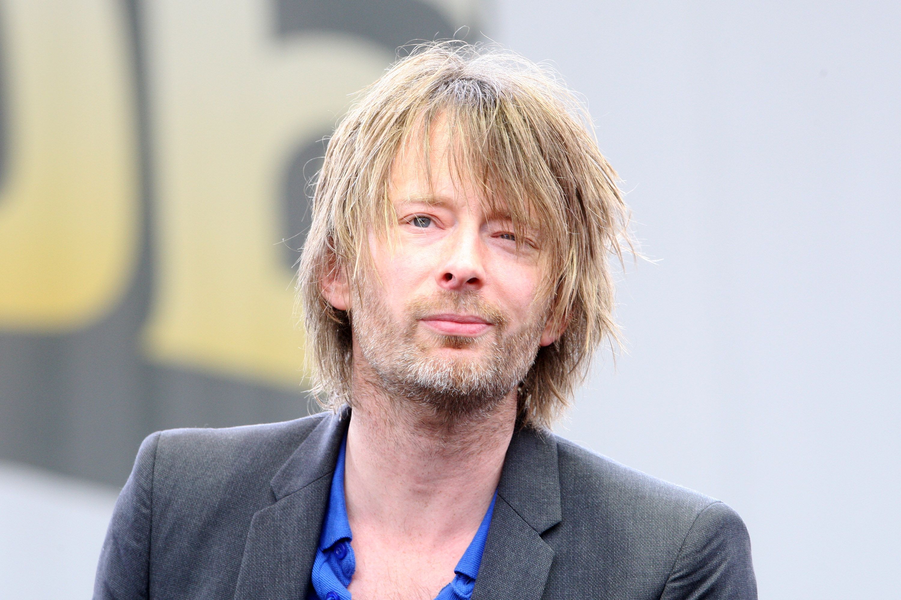 Thom York Style Pictures of Radiohead Lead Singer Through the Years