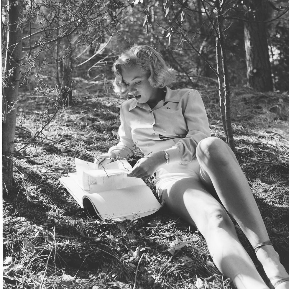 People in nature, Monochrome photography, Sitting, Knee, Beauty, Monochrome...