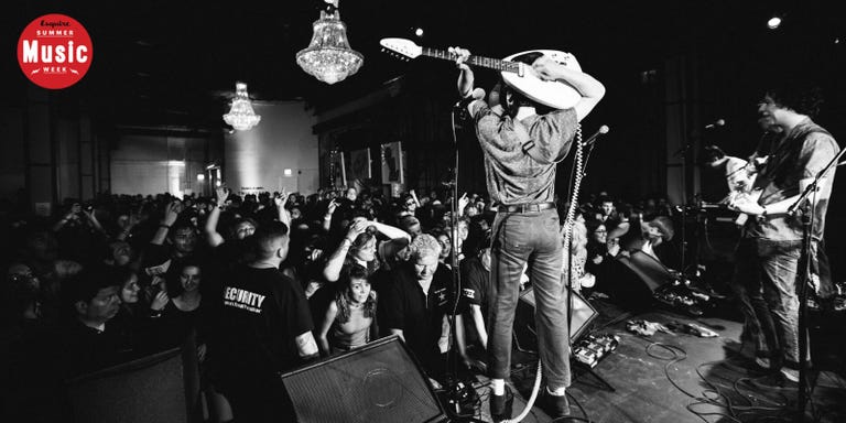 Rock and Roll Isn\'t Dead: How the Genre Will Survive in the Digital Age Rock and Roll Isn\'t Dead: How the Genre Will Survive in the Digital Age