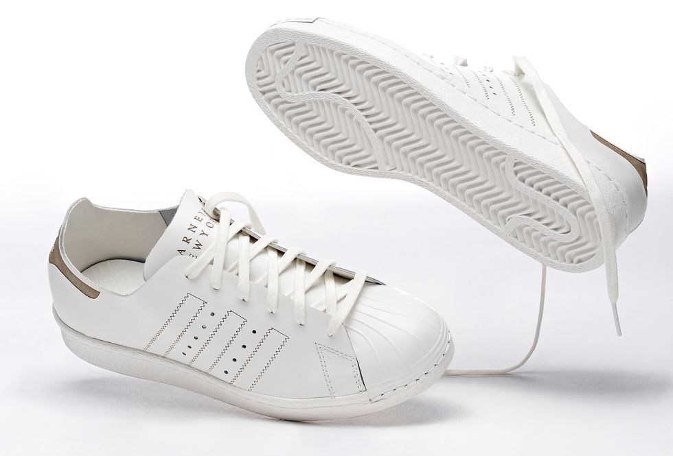 De acuerdo con parásito Espectador Barneys XO Sneaker Collection - Barneys New York Adidas Superstar and Stan  Smith