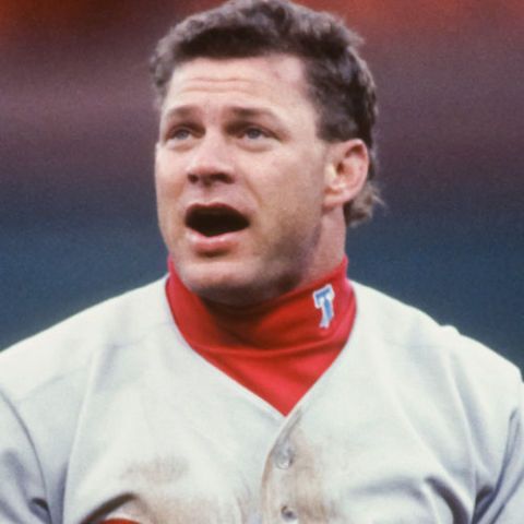 Lenny Dykstra Bizarrely Acts as a Sex Therapist from 'Some Apartment  Complex