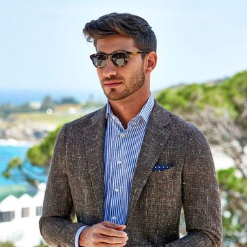 How to Button Your Suit Jacket The Right Way