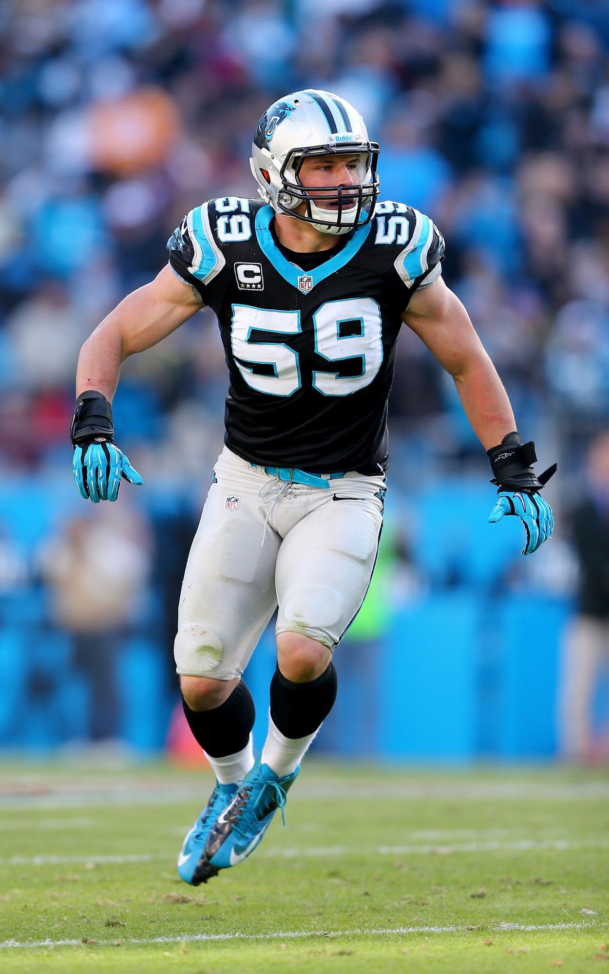 How to Work Out Like Luke Kuechly Interview with the Panther Linebacker