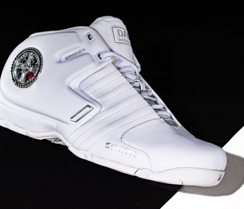 Product, Shoe, White, Logo, Light, Carmine, Sneakers, Black, Athletic shoe, Grey, 