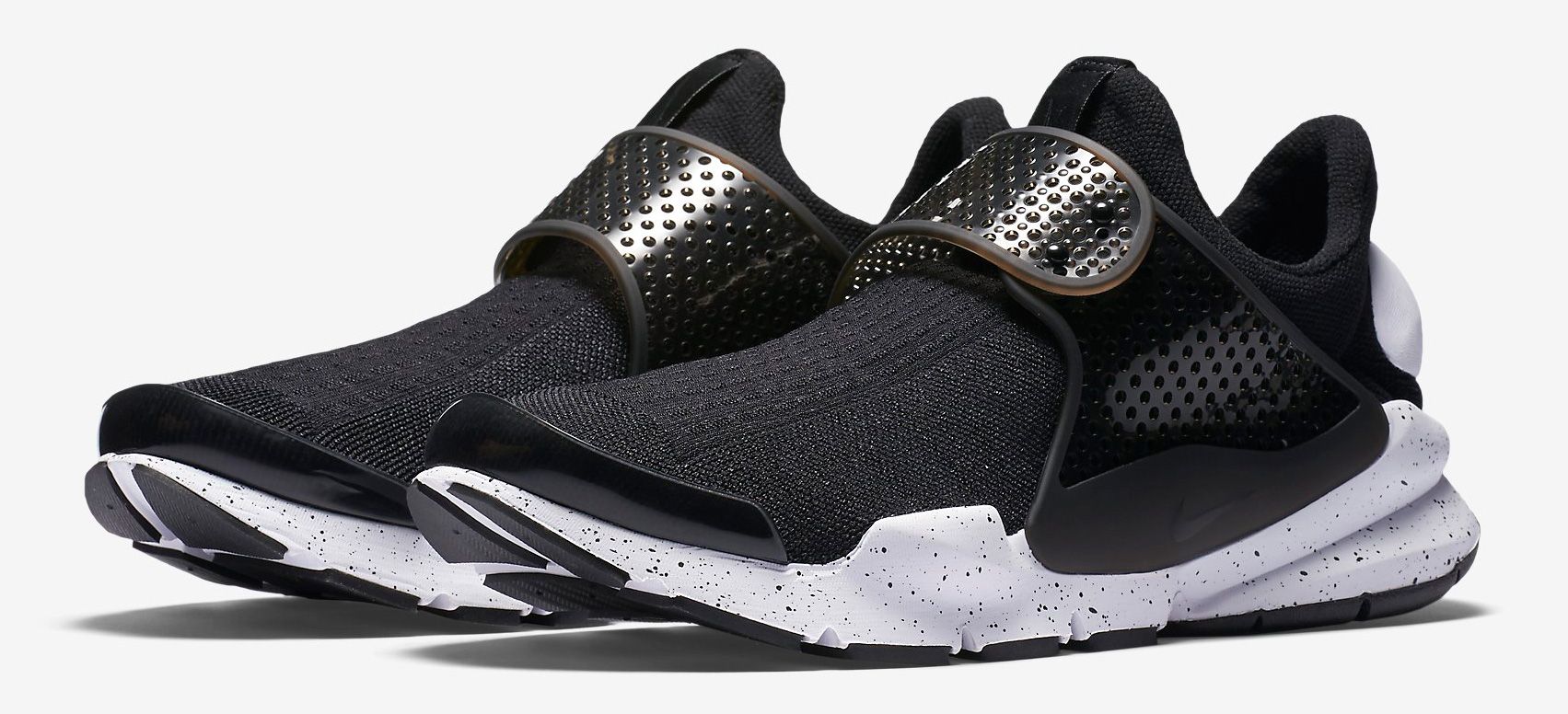 Nike sock dart with on sale laces