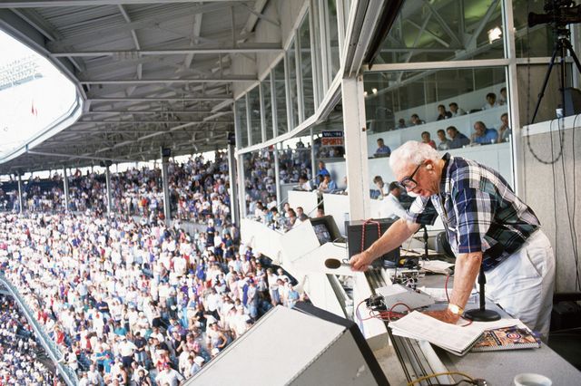 Hear late broadcaster Harry Caray call the final out of the Cubs