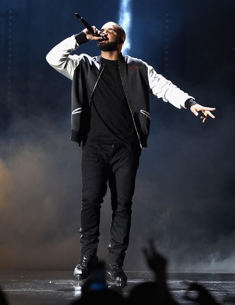 It's Drake's Birthday. Here Are His 10 Most 'Drake' Looks.