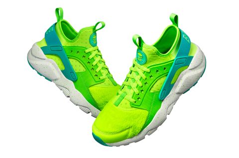 Footwear, Blue, Green, Product, Shoe, White, Athletic shoe, Aqua, Line, Sneakers, 