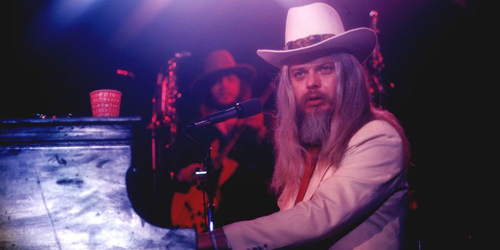 LEON RUSSELL /"LEGENDS NEVER DIE/" MUSIC WHITE T-SHIRT