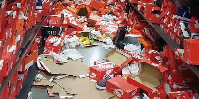 Nike Store Trashed Black Friday - Black Friday Shoppers Destroyed Nike Store