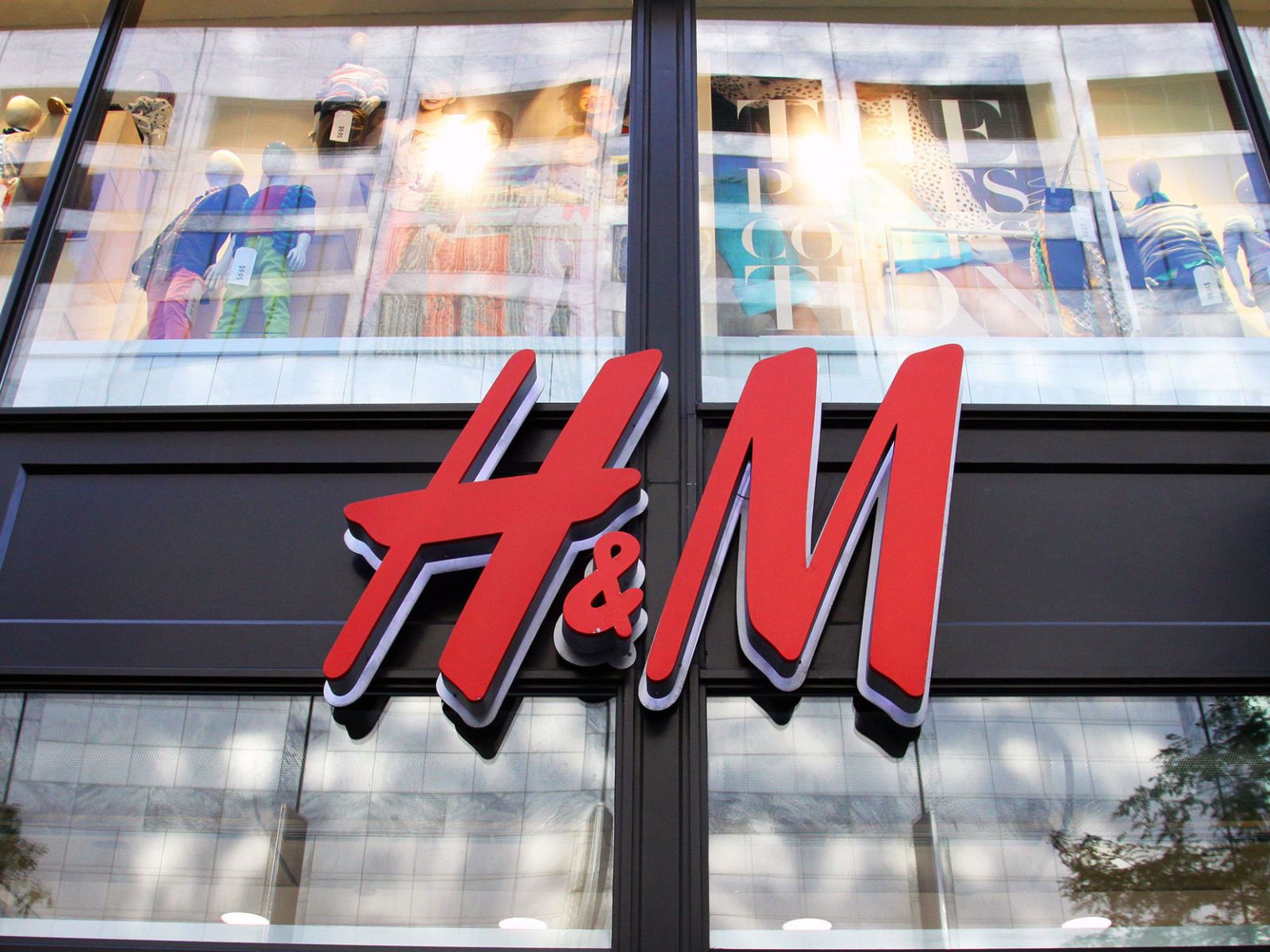 H&m company outlet