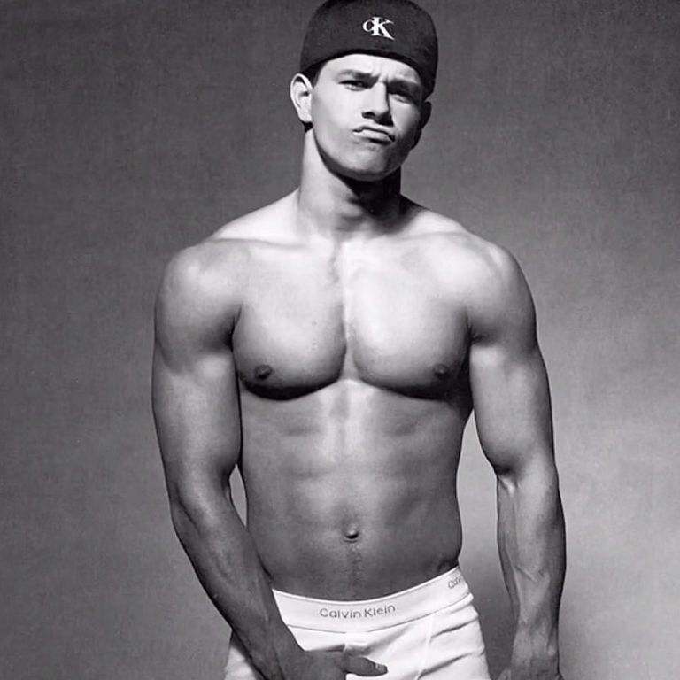 Mark wahlberg calvin klein workout hot sale