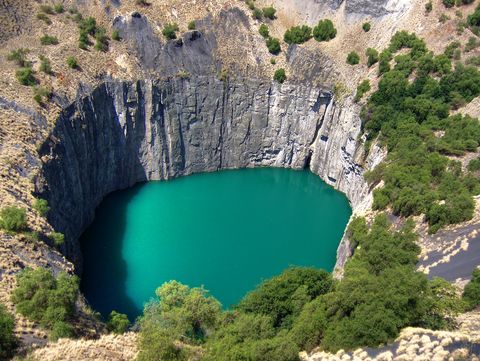 Water resources, Natural landscape, Maar, Crater lake, Tarn, Geology, Reservoir, Volcanic crater, Lake, Formation, 