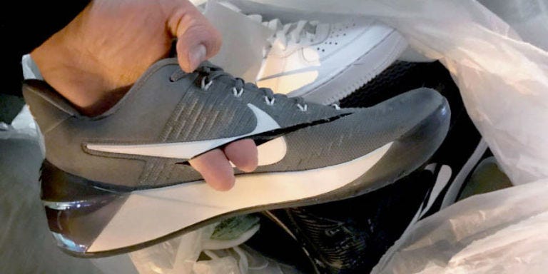 nike factory defect shoes