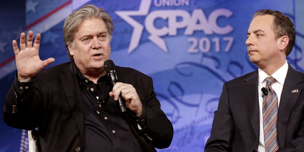 Steve Bannon Still Doesn't Know How to Wear a Shirt