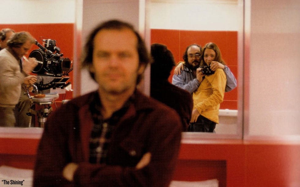 This image has an empty alt attribute; its file name is 1488814391-jack-nicholson-bts-shining.jpg