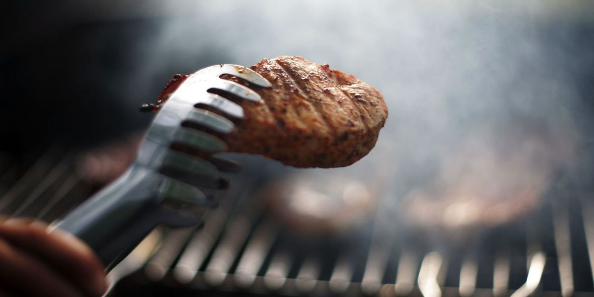 5 Easy Grilling Recipes for the Perfect Summer Backyard BBQ