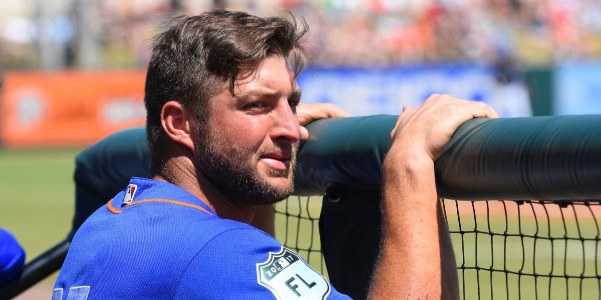 Tim Tebow's Double-A debut a smash hit, homers on 1st pitch
