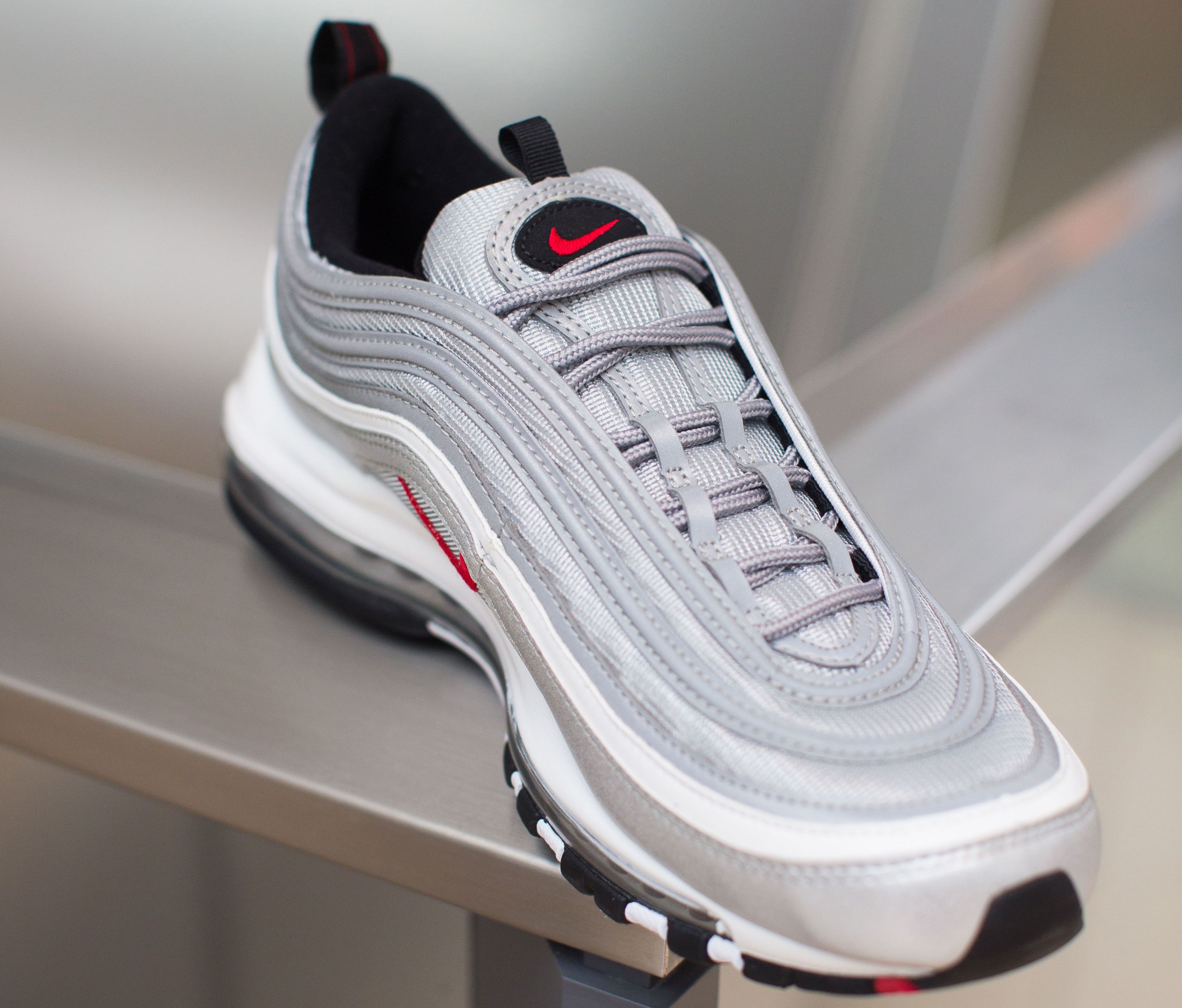 air max 97 silver bullet laces