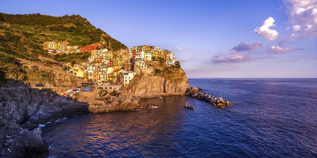 This Small Italian Village Will Pay You Over $2,000 to Go There