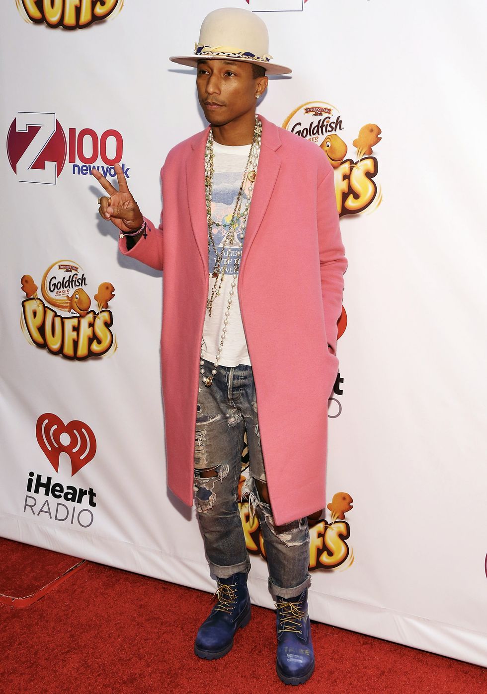 13 Best Pharrell Williams Outfits - Pharrell Williams Style Lookbook