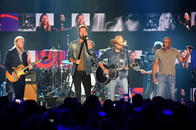 CMT Music Awards Gregg Allman Tribute Video - Watch Jason Aldean ...