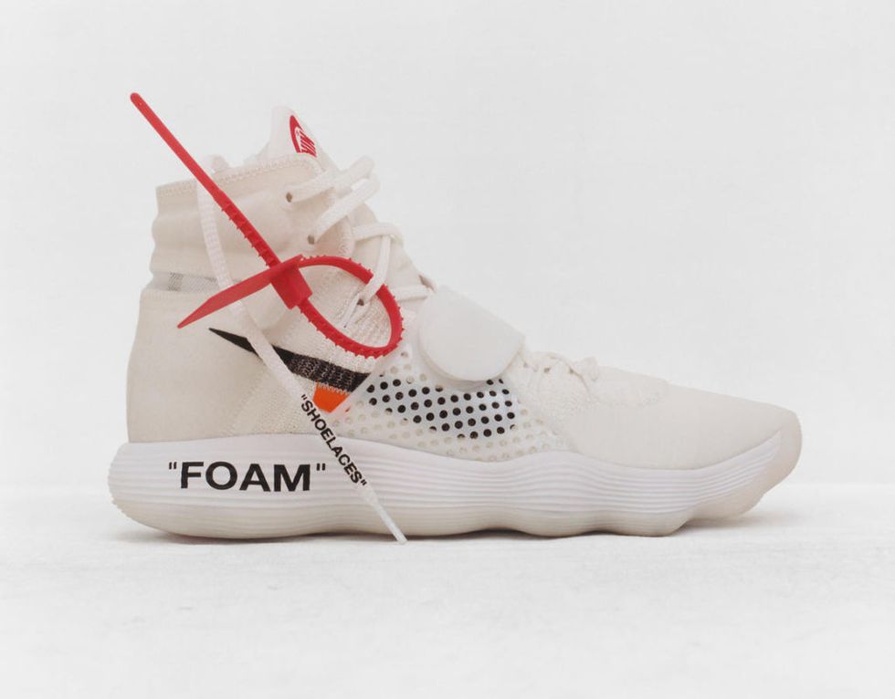 Virgil Abloh Off-White x Nike Sneaker Close Look