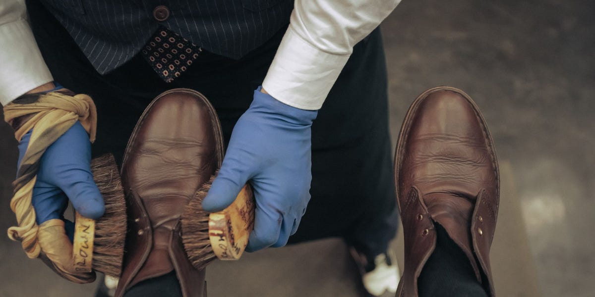 closest shoe shine